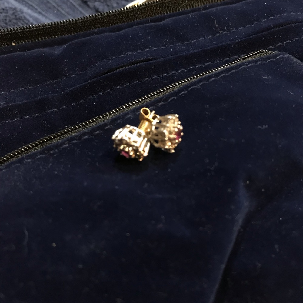 Diamonds and ruby earrings - Picture 2 of 13